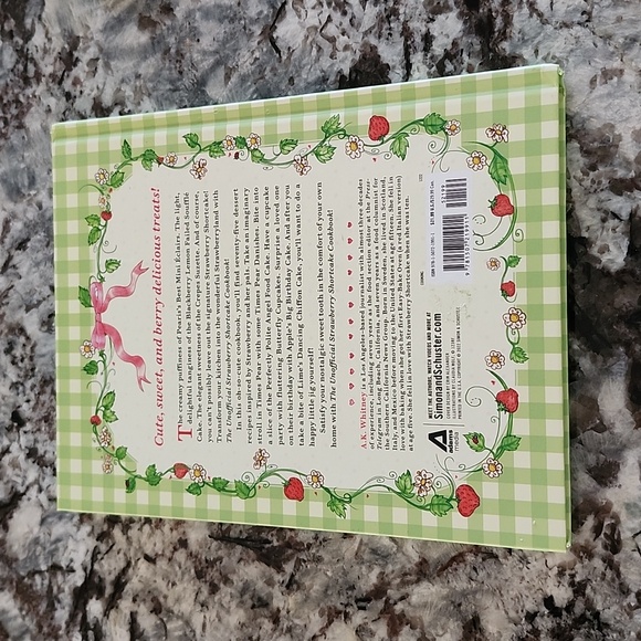 The Unofficial Strawberry Shortcake Cookbook. Brand New - Picture 2 of 2